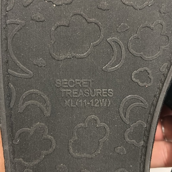 Secret Treasures Black Cloud Pattern Sandals - Picture 2 of 4